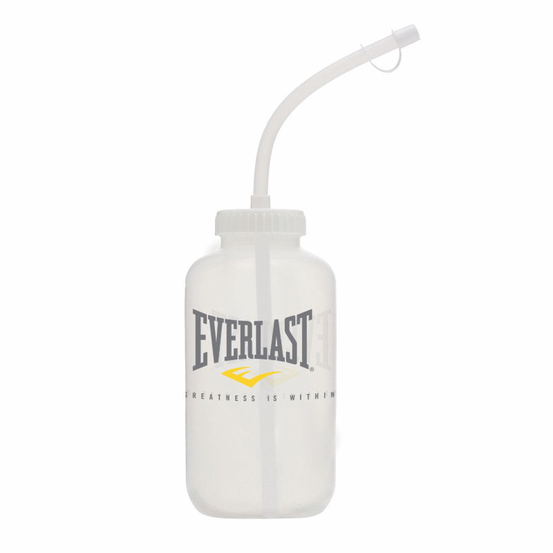 Transparent vattenflaska med spraymunstycke från Everlast
